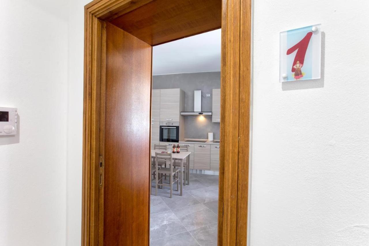 Nonna Adelina Apartments & Rooms ألغيرو المظهر الخارجي الصورة